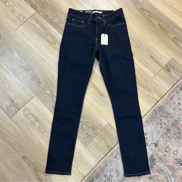 🆕 Levi’s 311 Shaping Skinny High Rise Dark Wash Women’s Jeans - Picture 6 of 9